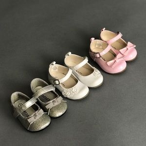 Lot of girls dress shoes infant size 3